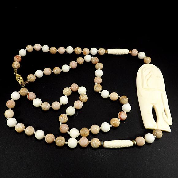 1950s Elephant Pendant Gemstone Beaded Necklace Hand Knotted 32” Vintage Jewelry - Picture 1 of 10